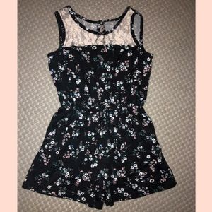 Lace Neck Floral Romper